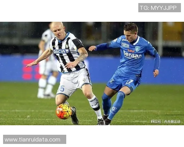 上海篮球队技术分析与战术创新的深度探讨与展望 上海篮球队技术分析与战术创新的深度探讨与展望